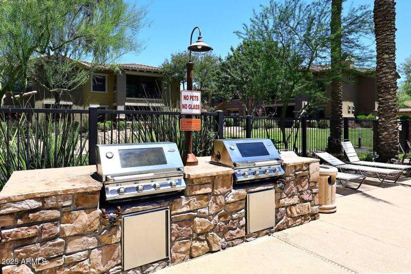 Bella Monte-Main BBQ Grills