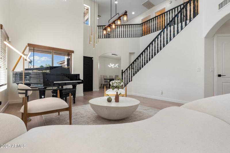 10-web-or-mls-DSC06671 copy