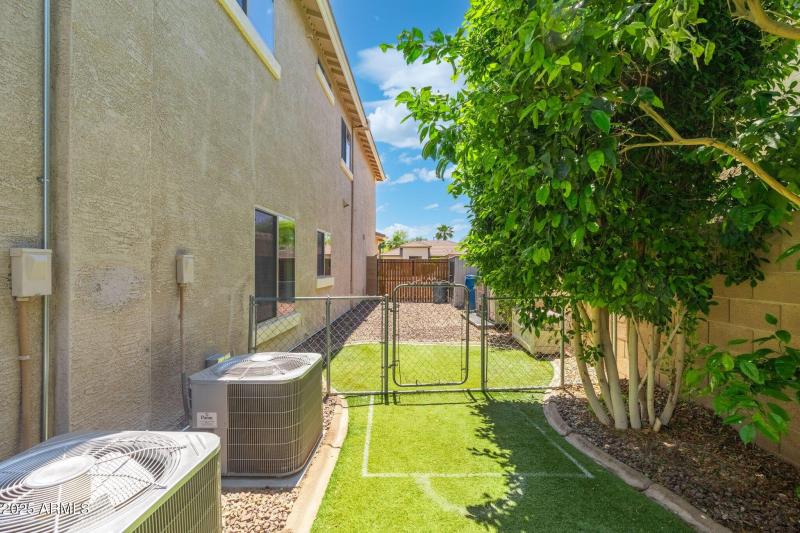 82-web-or-mls-DSC06962-HDR-Edit