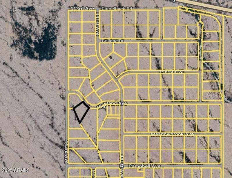 high contrast lines-1