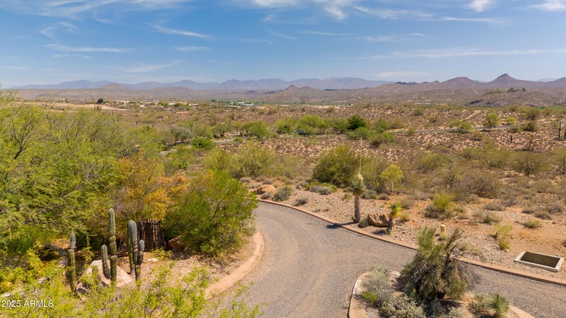 1055 W Monte Vista 00009