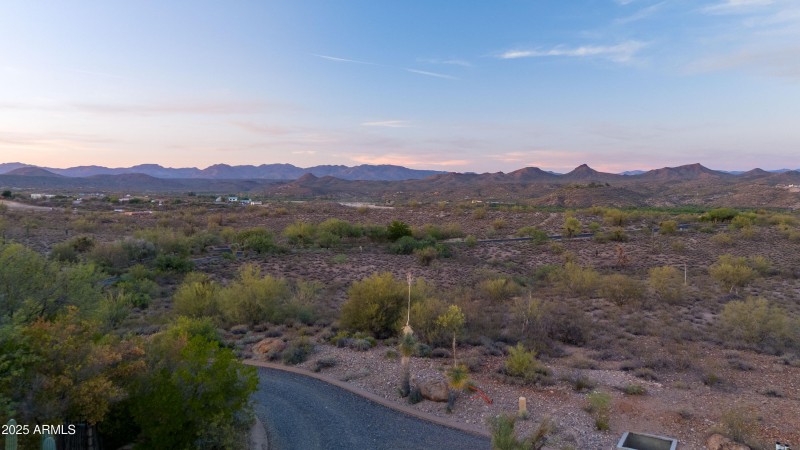 1055 W Monte Vista 00020