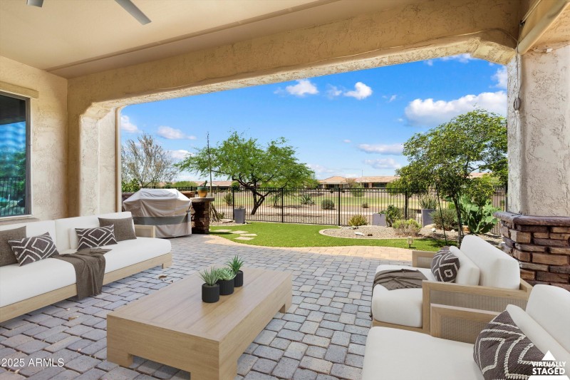 44-Patio - Staged