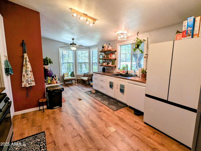 Large Open Kitchen