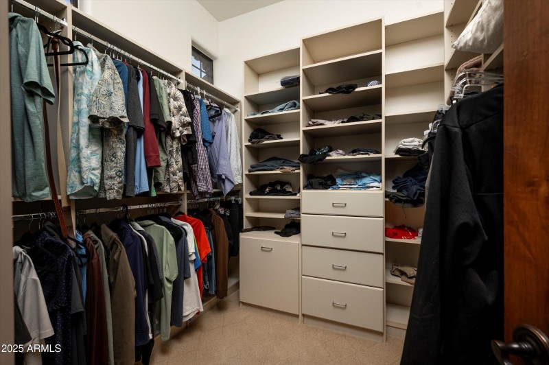 Walk-in closet