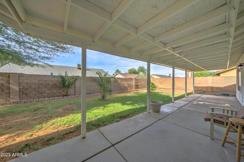 7113 W Sunnyside -24