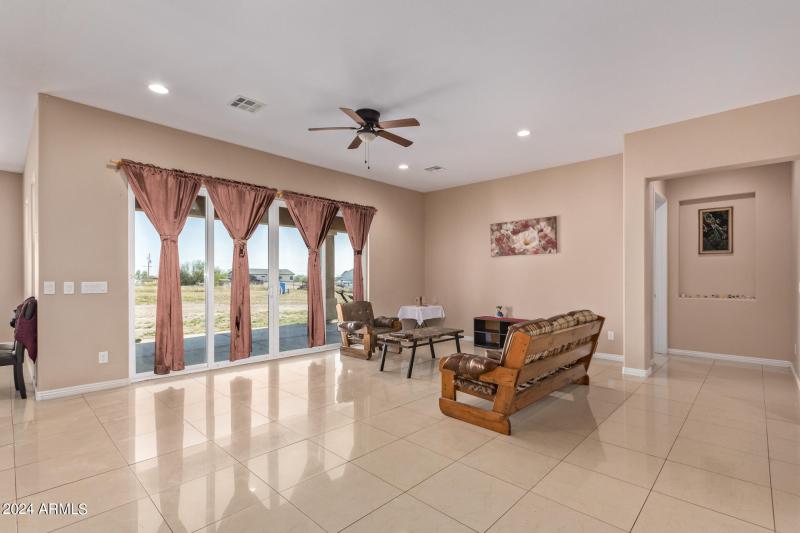 0012-12 - Indian School