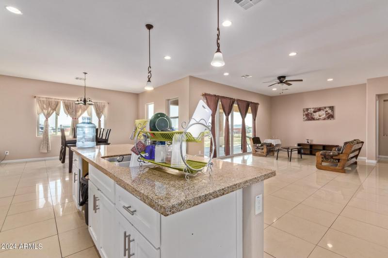 0015-15 - Indian School