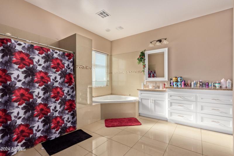 0023-23 - Indian School