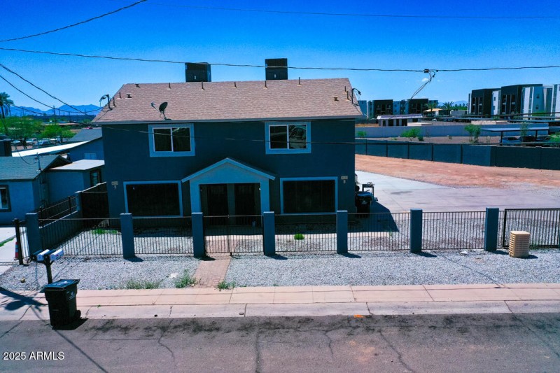 4020 Front View 3