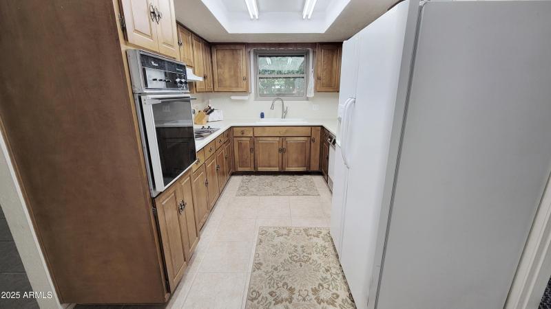 Bright Kitchen