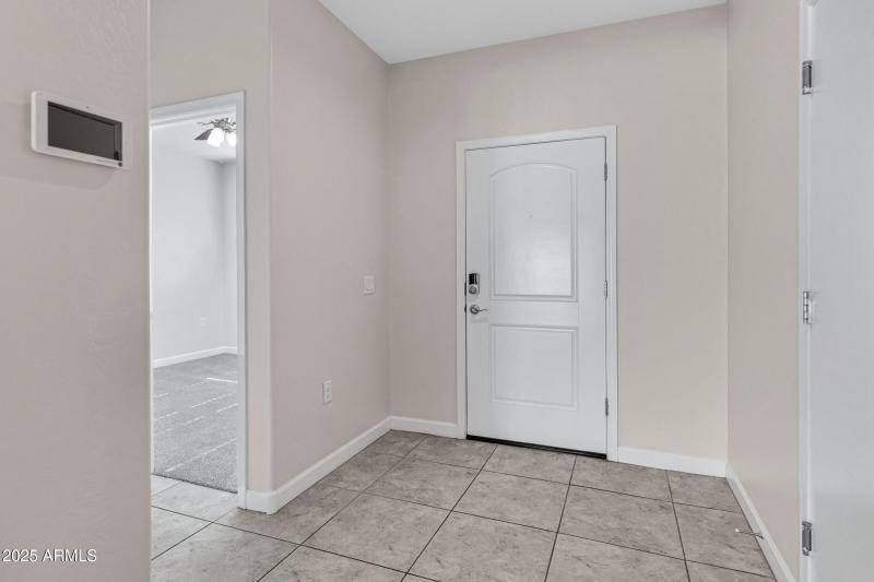 29402 W Mitchell Ave-6