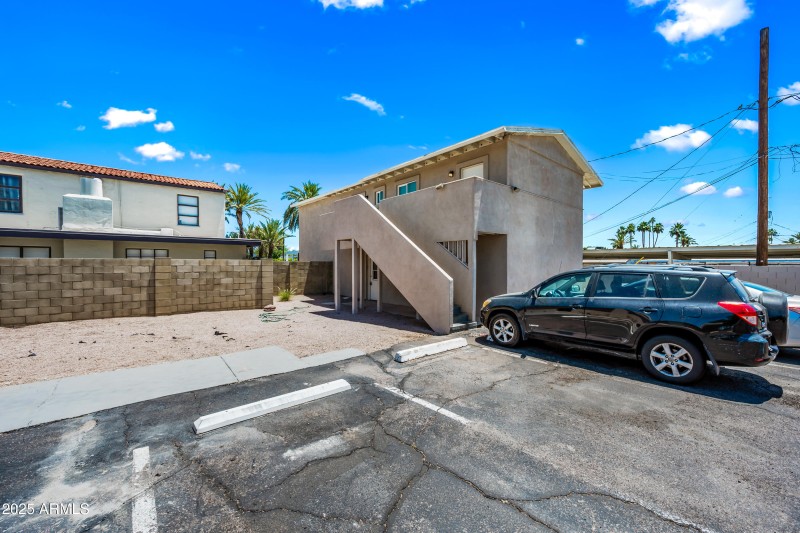 2 bed 2 bath units