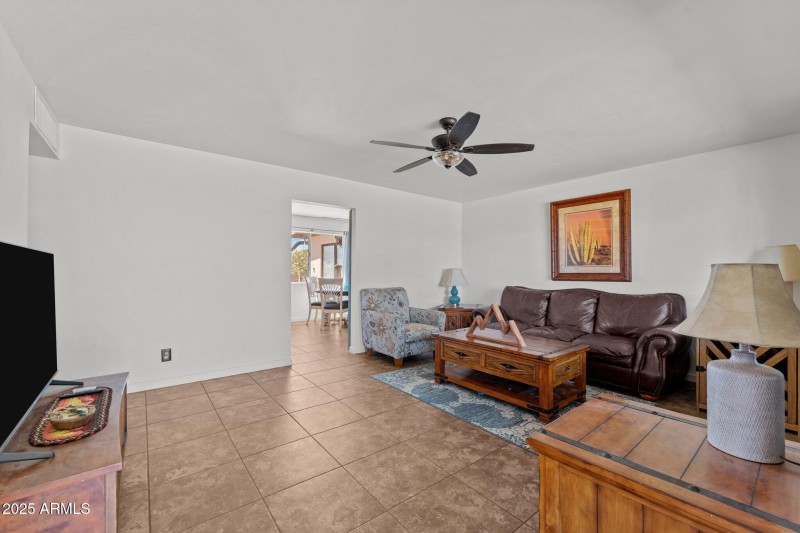 6-web-or-mls-DSC09487