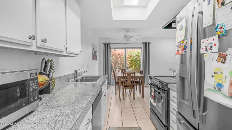 10420 N 10th St Unit 2 (8)