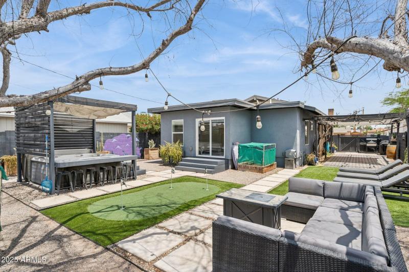 31-web-or-mls-2310-north-11th-st