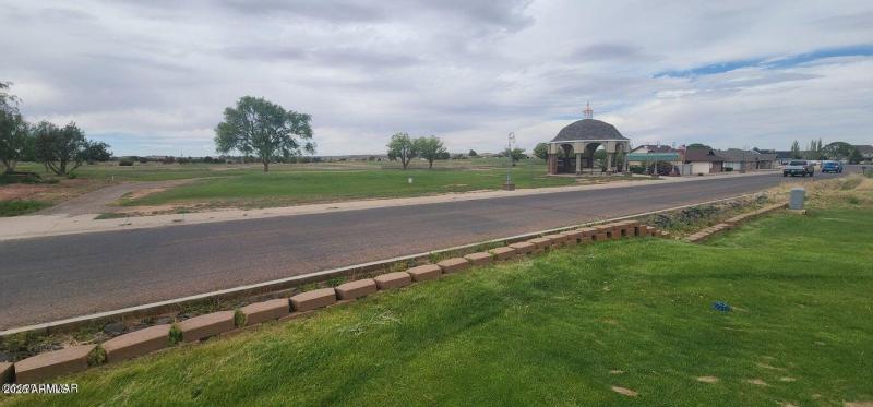 20250525194210939630000000-o