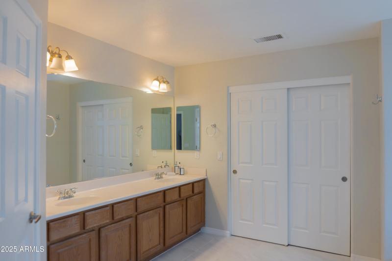 DSC07997-HDR-Enhanced-NR