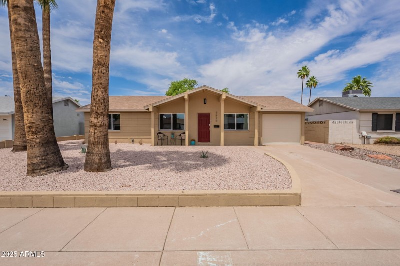 4-web-or-mls-Ludlow-4