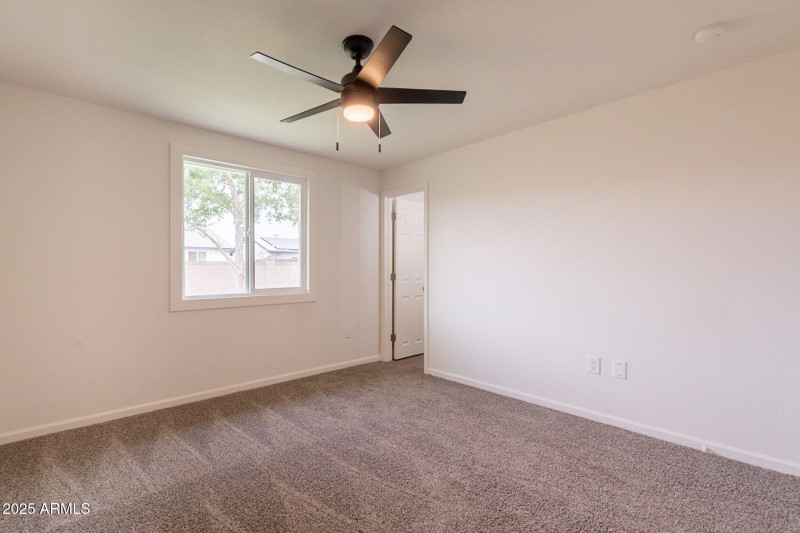 27-web-or-mls-Ludlow-27