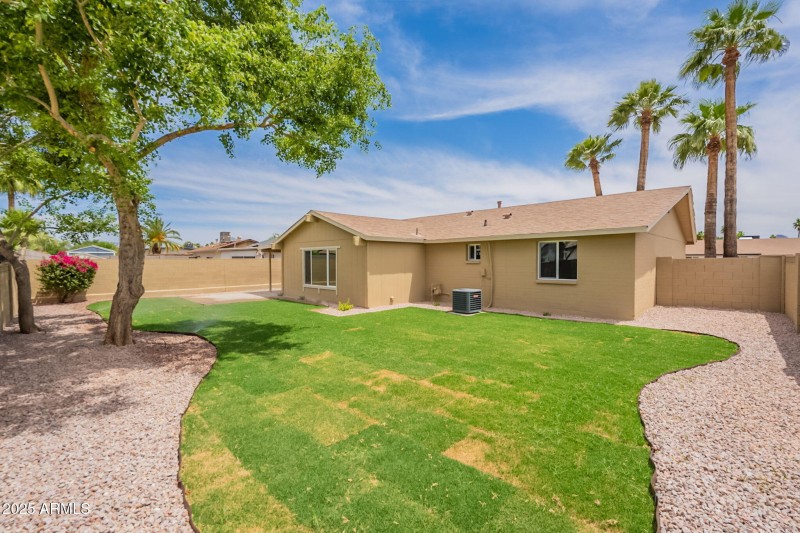 47-web-or-mls-Ludlow-47