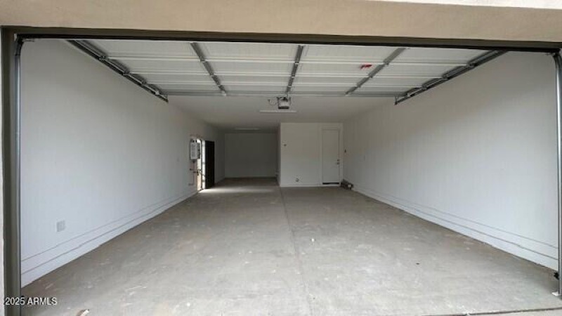 spec 36 3 car garage