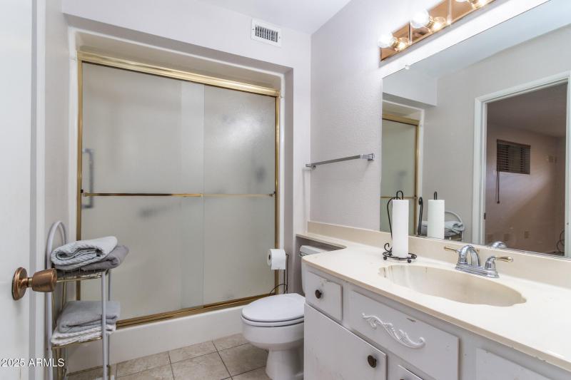 IMG_7464-Enhanced-NR