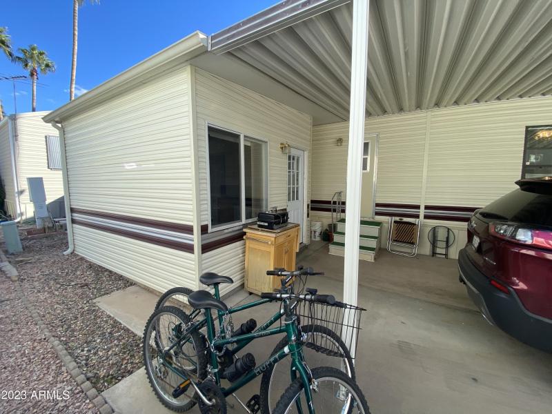 FEC0DD34-3ABF-4C45-ACDE-E8698107A6EC