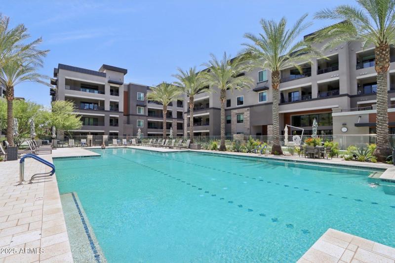 Community Pool & Spa