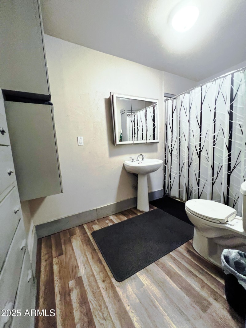 Unit-1-Bathroom