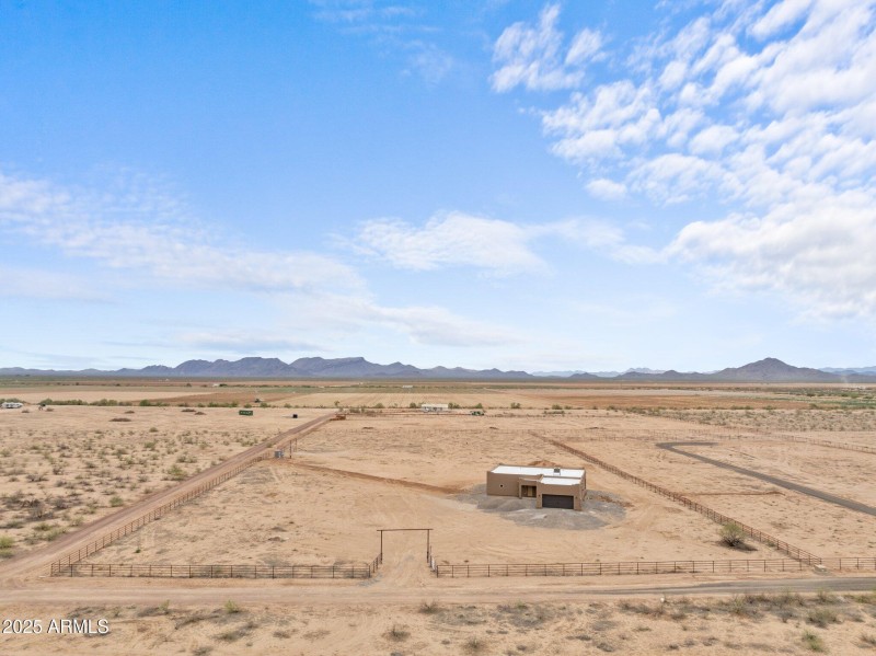 5-web-or-mls-DJI_20250527195458_0067_D