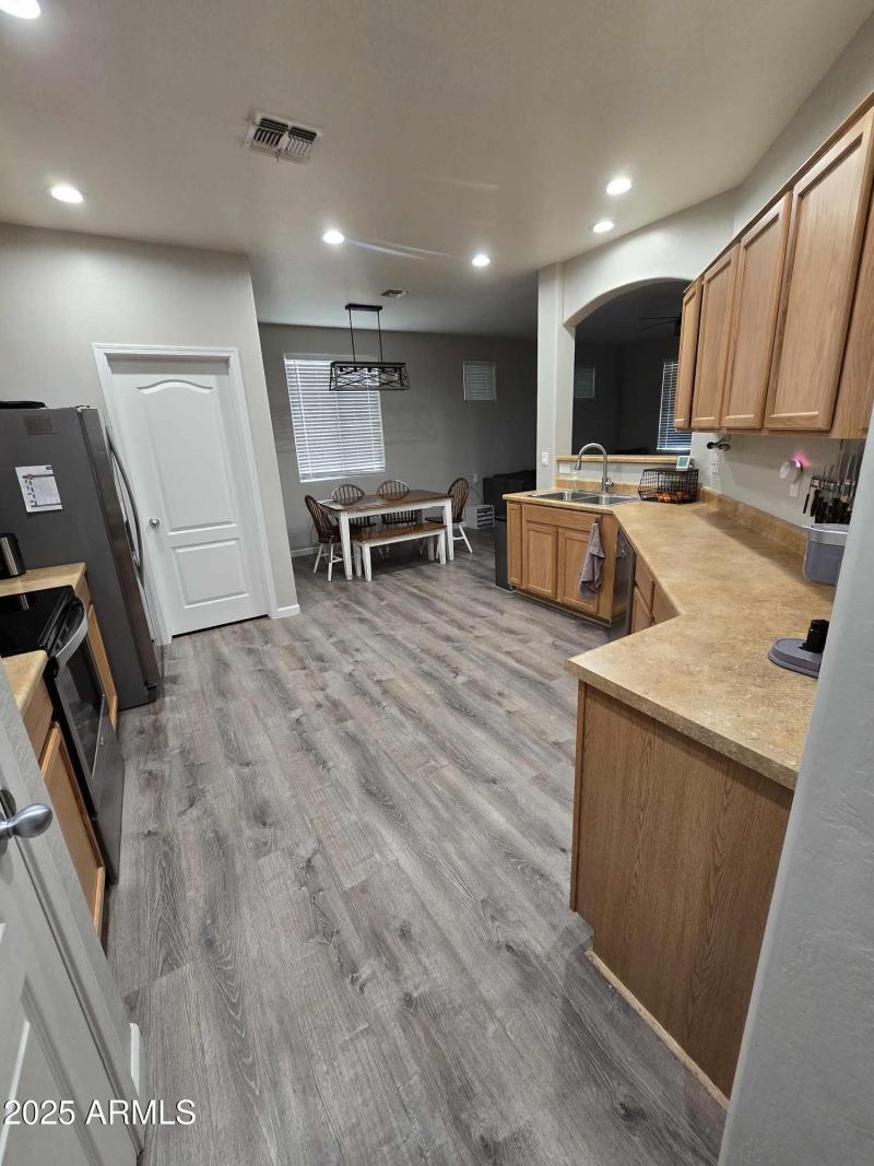 494822922_723365193966437_77907321115751