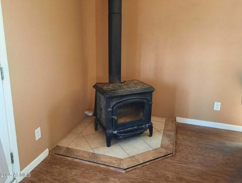 RSR300.woodstove.2