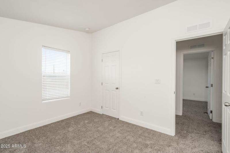 19-web-or-mls-25200-n-enid-dr