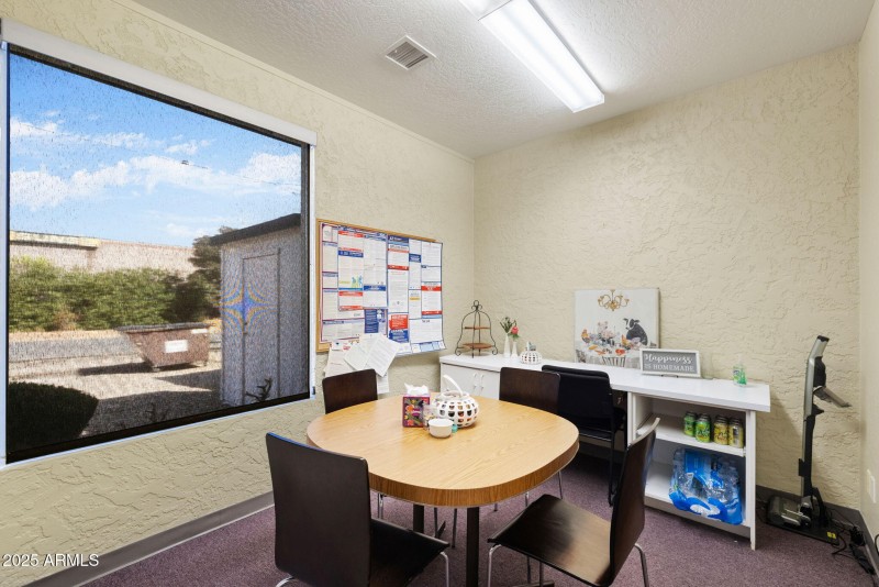 BREAK ROOM