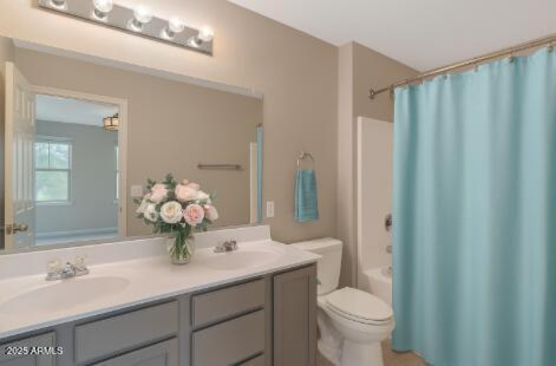 ChatGPT - Master Bath