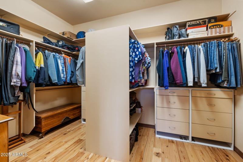 36-Primary Closet (1)