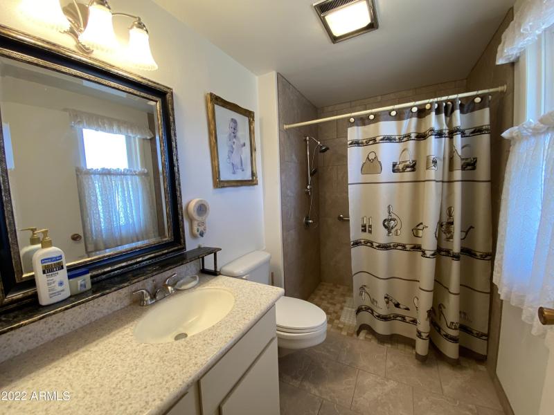 Main Bathroom with Walk in Shower