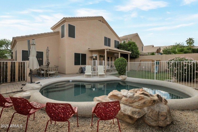 29-web-or-mls-Qp-1652