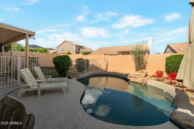 30-web-or-mls-Qp-1640