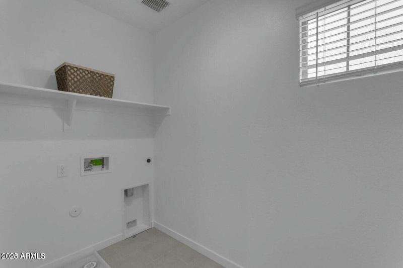 6434 N 17th_Upstairs_Laundry