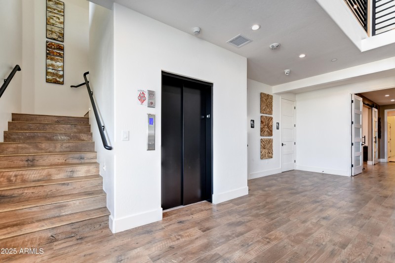 Elevator 1