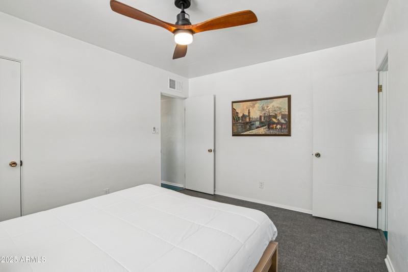 30-print-E Jackson Ave-0306-016