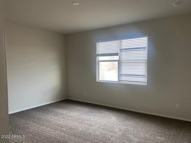 37833523-e9cb-459b-8126-6f3ddcc06698