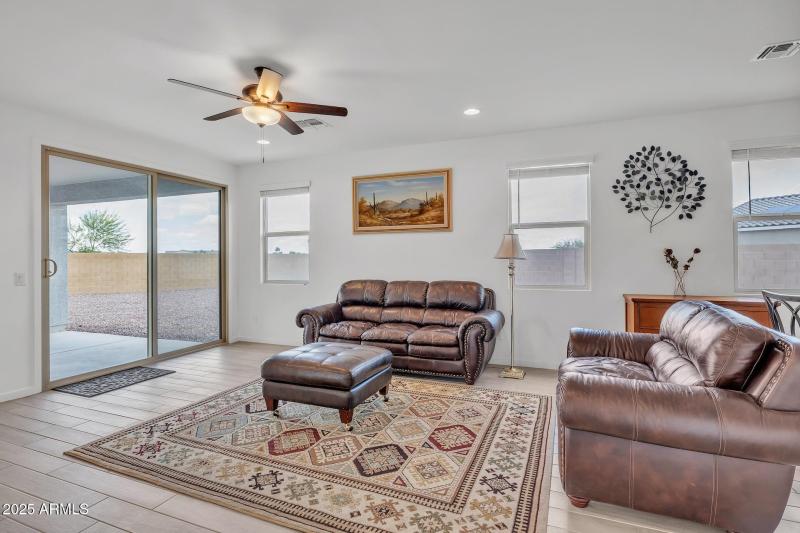 18100_W_College_Dr13