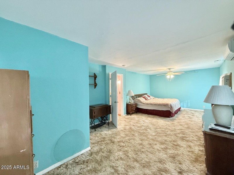 28 Primary Bedroom