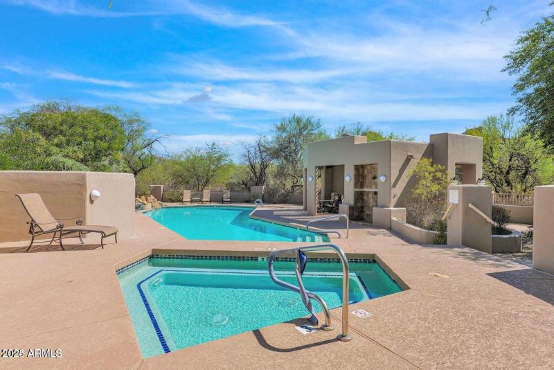 Fifth green pool_spa