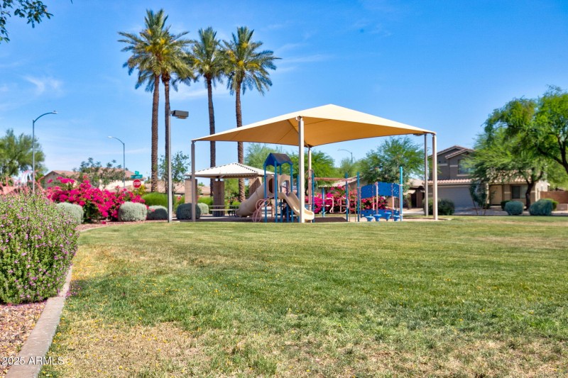 COMMUNITY PARK