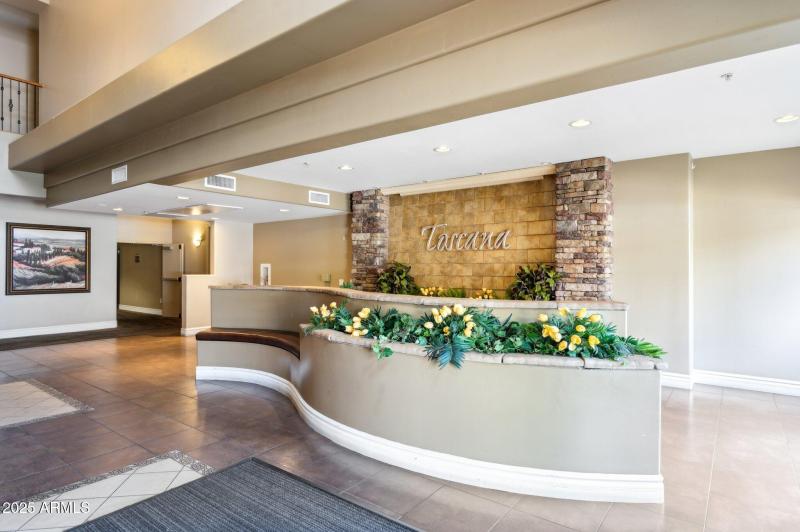 29-web-or-mls-5350-e-deer-valley-dr-1214