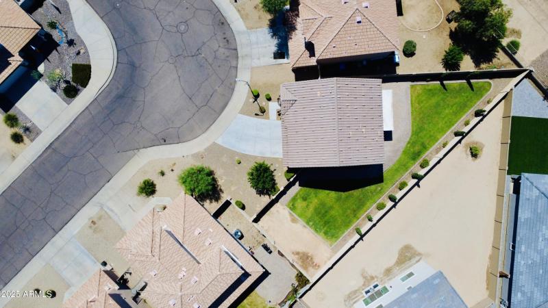 552C043B-35D0-48E1-9AD0-D35908C4C0C4_1_2